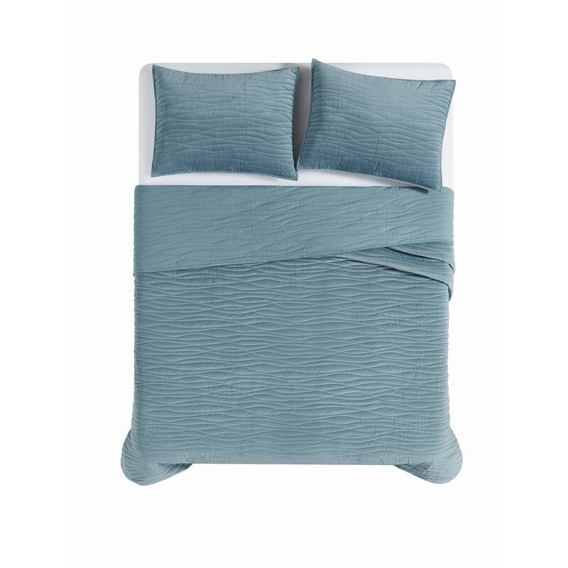 Royal Velvet Wavy Cotton Velvet Quilt Set