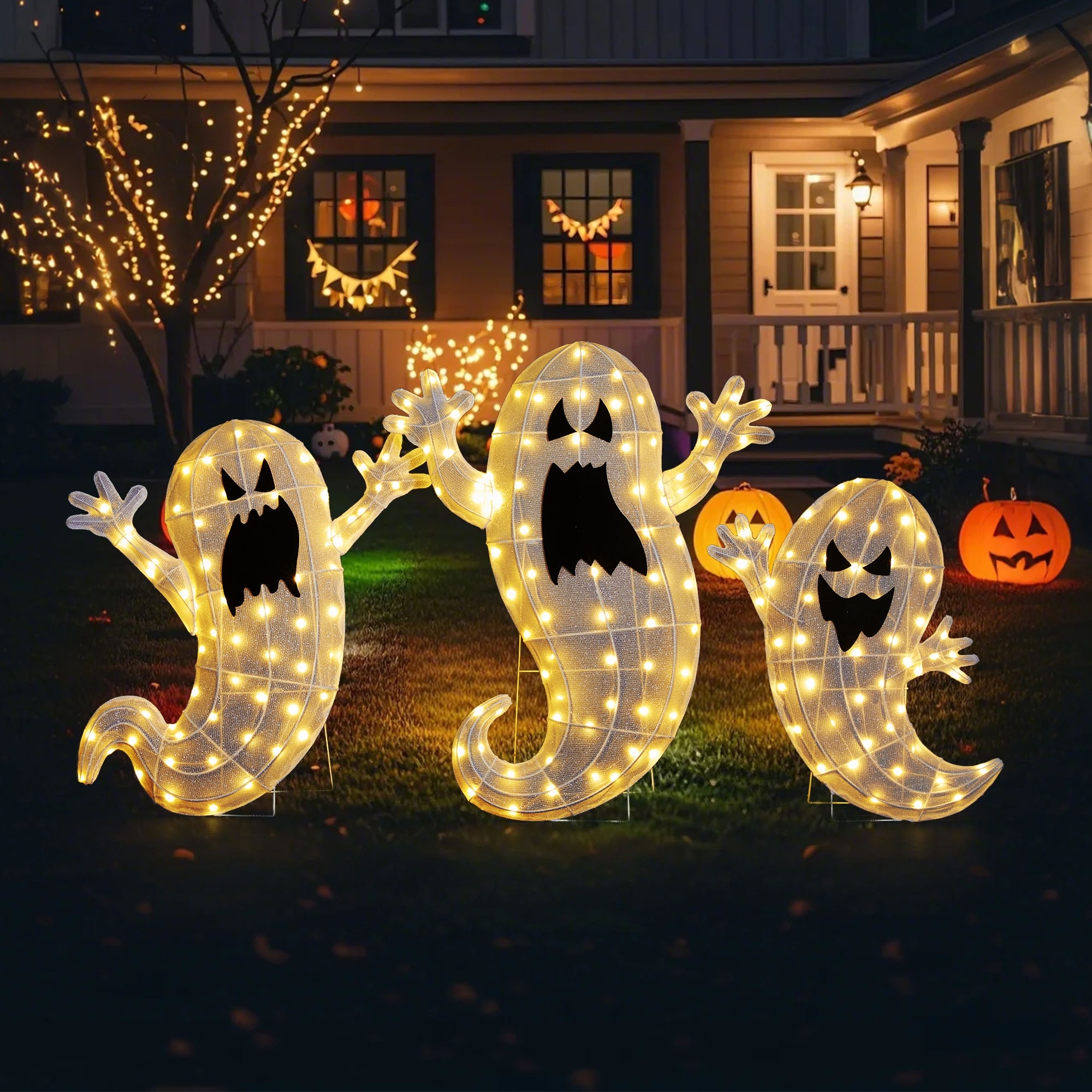 Glitzhome Set of 3 Lighted Halloween 2.5D Ghosts Family Outdoor Decor with Warm White LEDs
