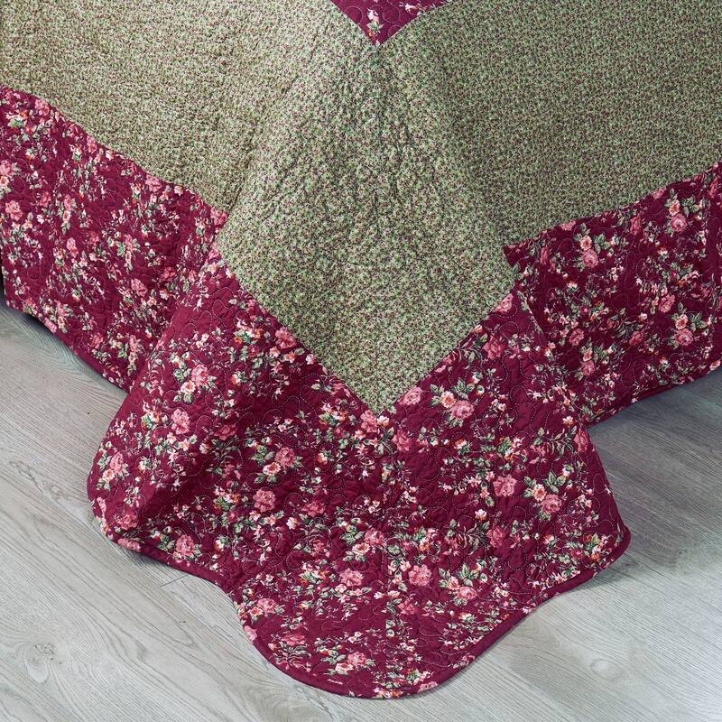 Serenta Oversized Saigon 7 Piece Bedspread Set, Queen and King