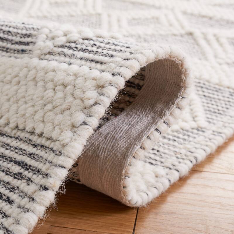 SAFAVIEH Handmade Natura Stiina Transitional Wool Rug
