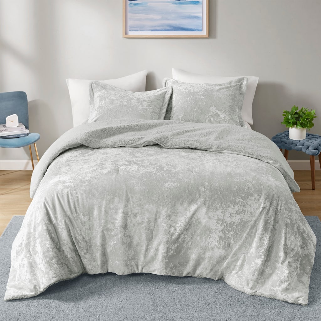 Intelligent Design Mira Crushed Velvet Sherpa Reversible Comforter Set