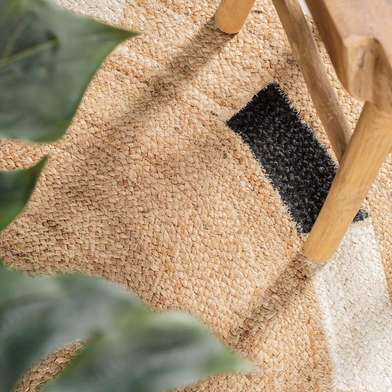 JONATHAN Y Ayana Geometric Jute Circle Area Rug