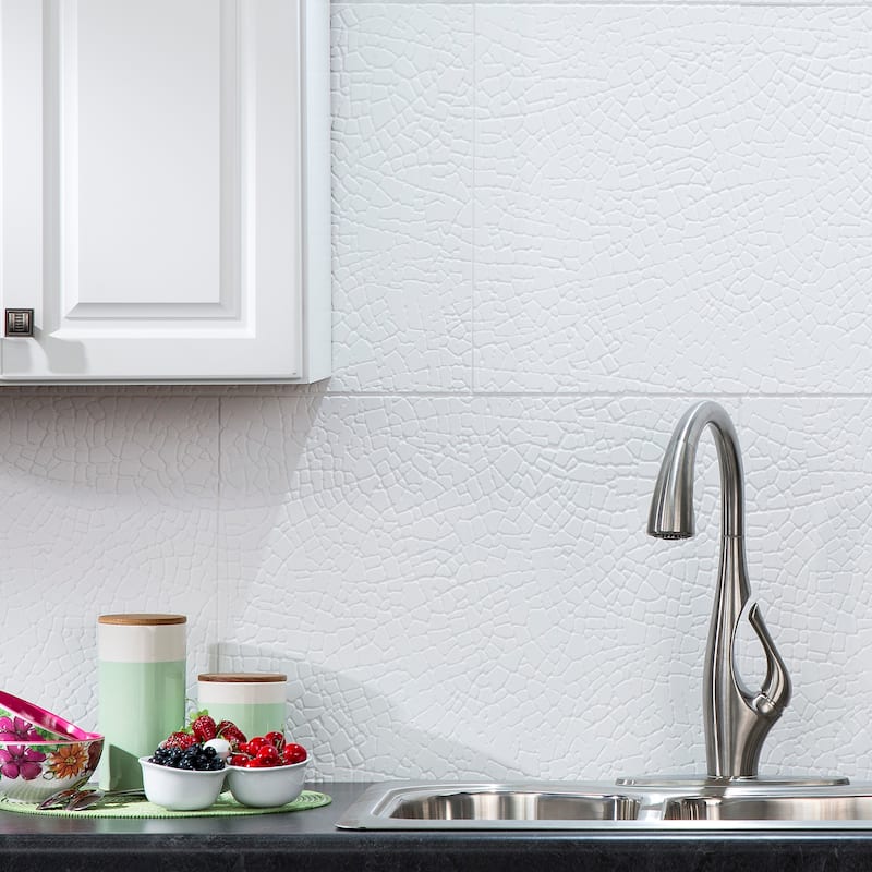 FASÄDE Safari Decorative Vinyl Backsplash Panel