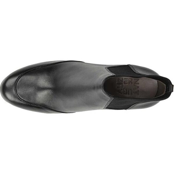 naturalizer danica bootie