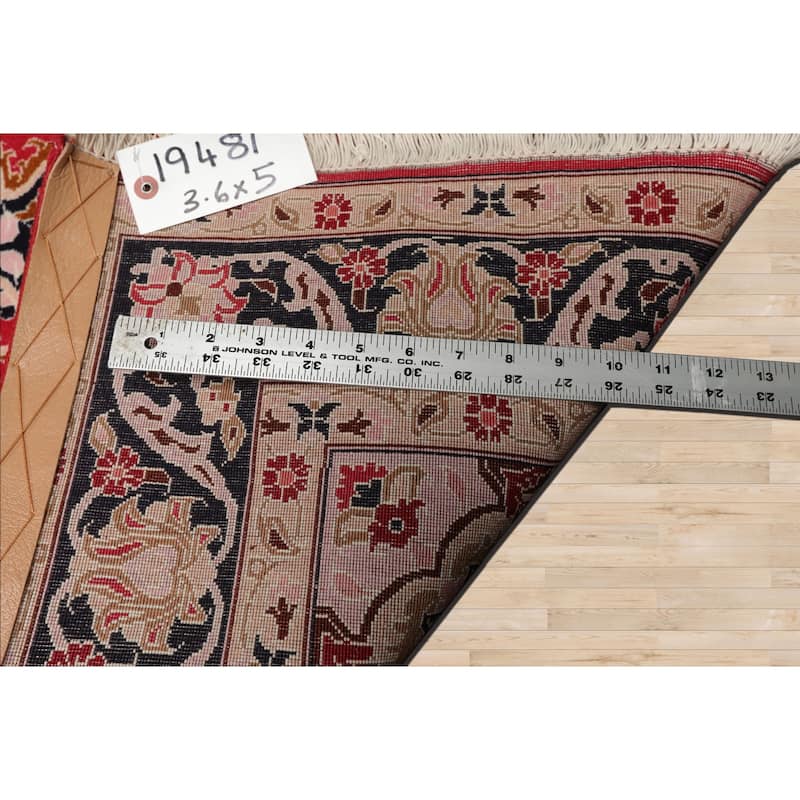 3'6''x5 Hand Knotted Wool Red Traditional 250 KPSI Rug - 3' 6'' x 5'