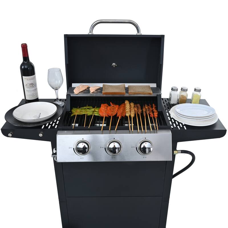 3-Burner Propane Gas Grills With 2 Foldable Shelves