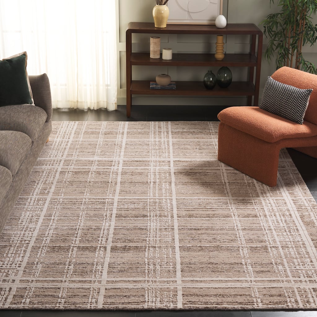 SAFAVIEH Handmade Bedford Astros Viscose Rug