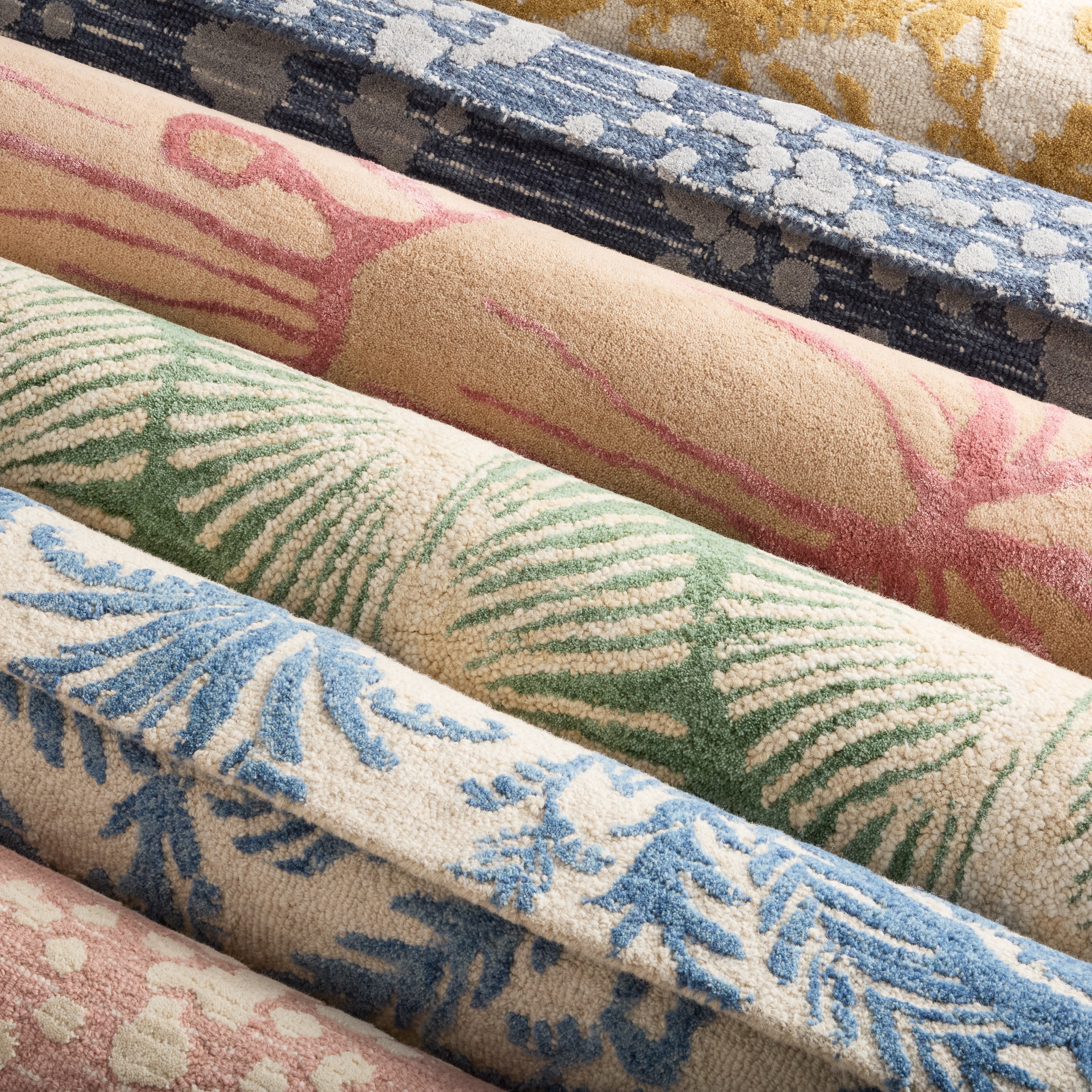 NICOLE MILLER NEW YORK Flora Grandeur Bloom Handcrafted Wool Area