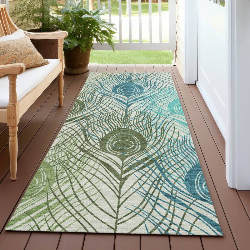 Machine Washable Indoor/ Outdoor Modern Peacock Chantille Rug - Aloe - 2'3" x 7'6"