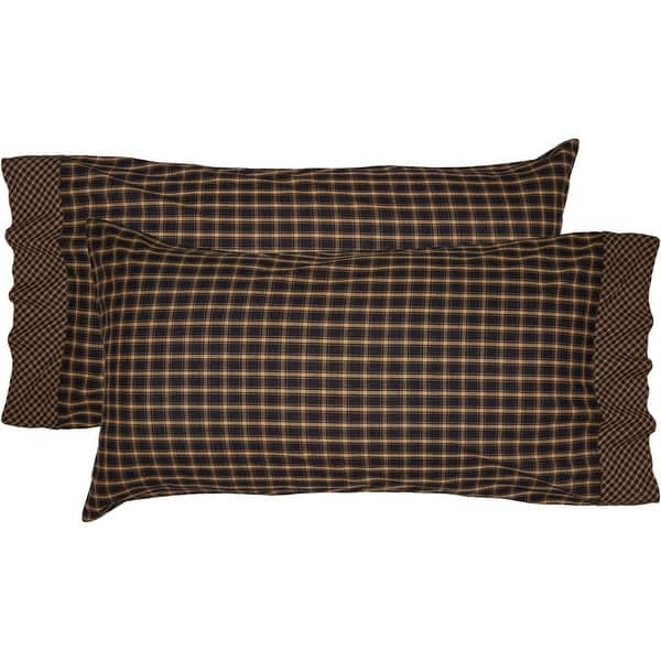 https://ak1.ostkcdn.com/images/products/is/images/direct/c0f79b399541f0ae82f0c3a41168696b9ec89a6f/Beckham-Pillow-Case-Set.jpg?impolicy=medium