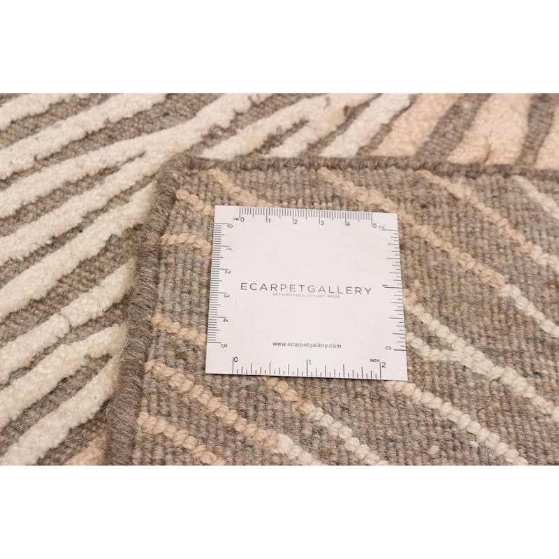 ECARPETGALLERY Hand-knotted Tangier Beige Wool Rug - 5'1 x 7'11