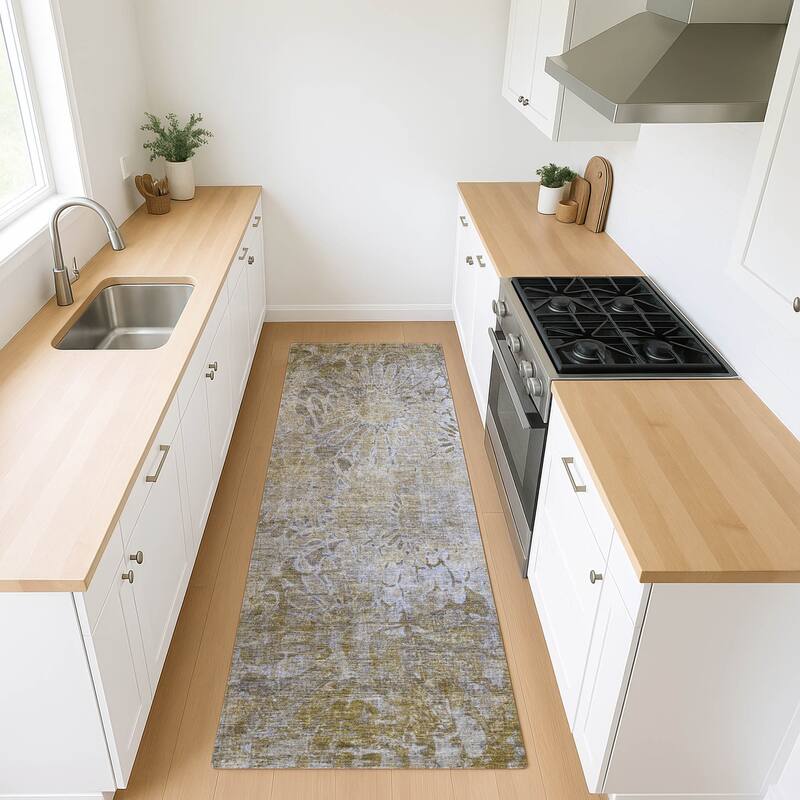Machine Washable Indoor/ Outdoor Modern Floral Chantille Rug