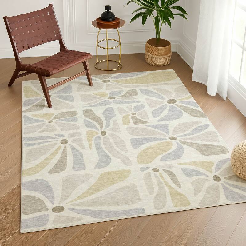 Machine Washable Indoor/ Outdoor Modern Gilcrest Chantille Rug