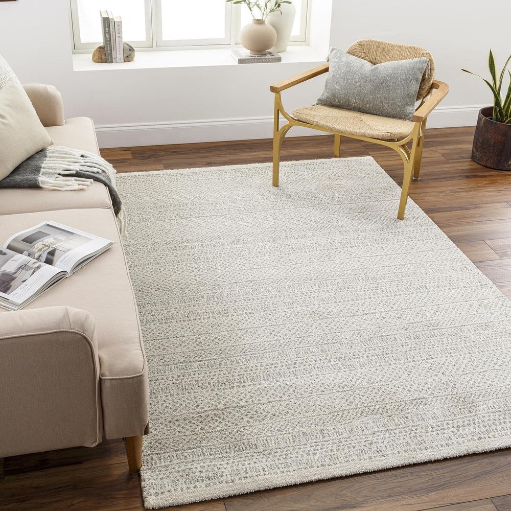 Livabliss Transitional Gavic Stripe Area Rug