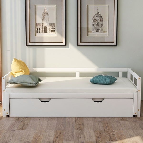 King daybed with store trundle