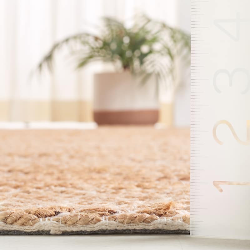 SAFAVIEH Natural Fiber Rosalind Casual Jute Rug