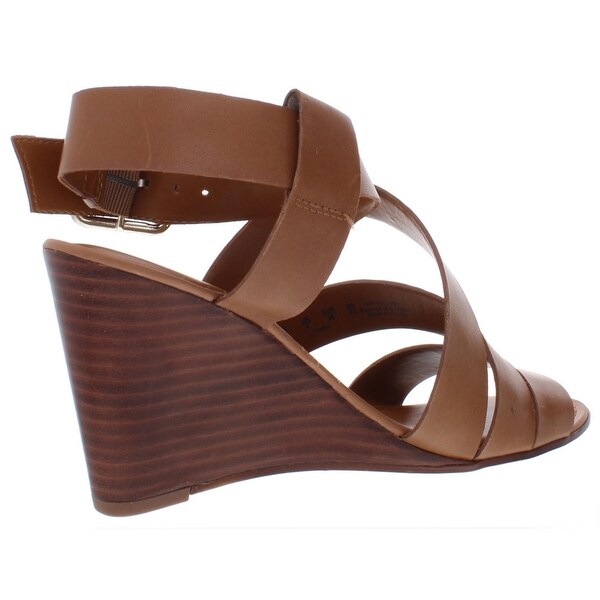 franco sarto yara