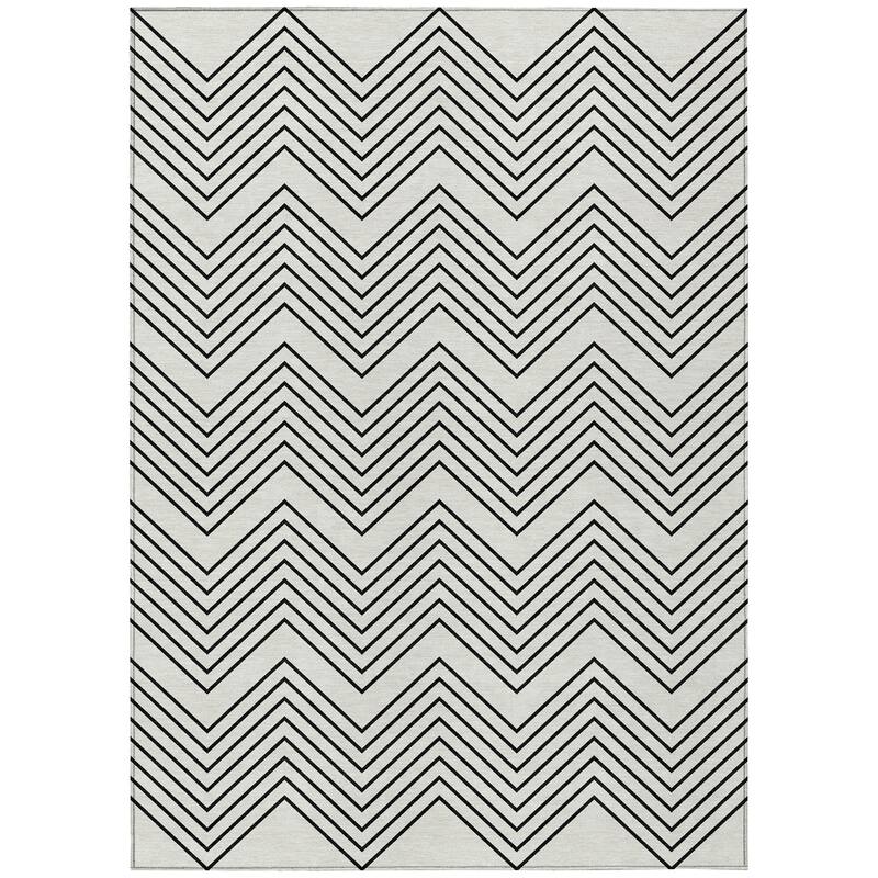 Machine Washable Indoor/ Outdoor Modern Chevron Chantille Rug
