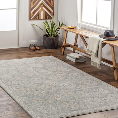 Livabliss Traditional Avant Garde Floral & Botanical Area Rug