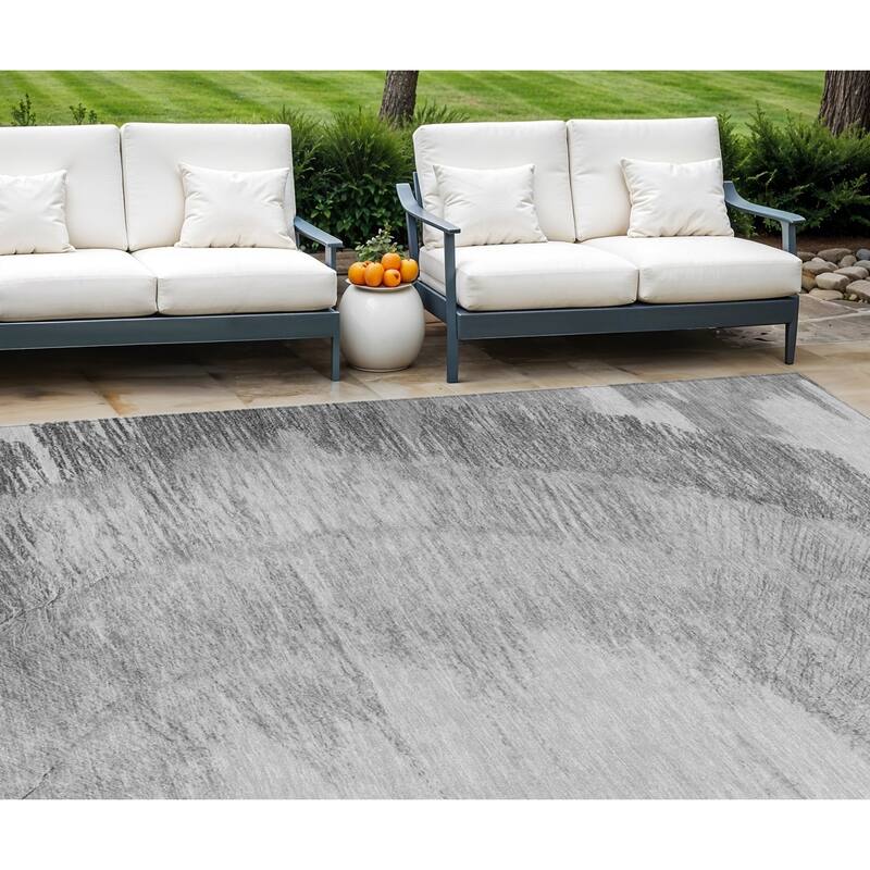 HomeRoots Abstract Transitional Rectangle Outdoor Rug - 9' X 12'