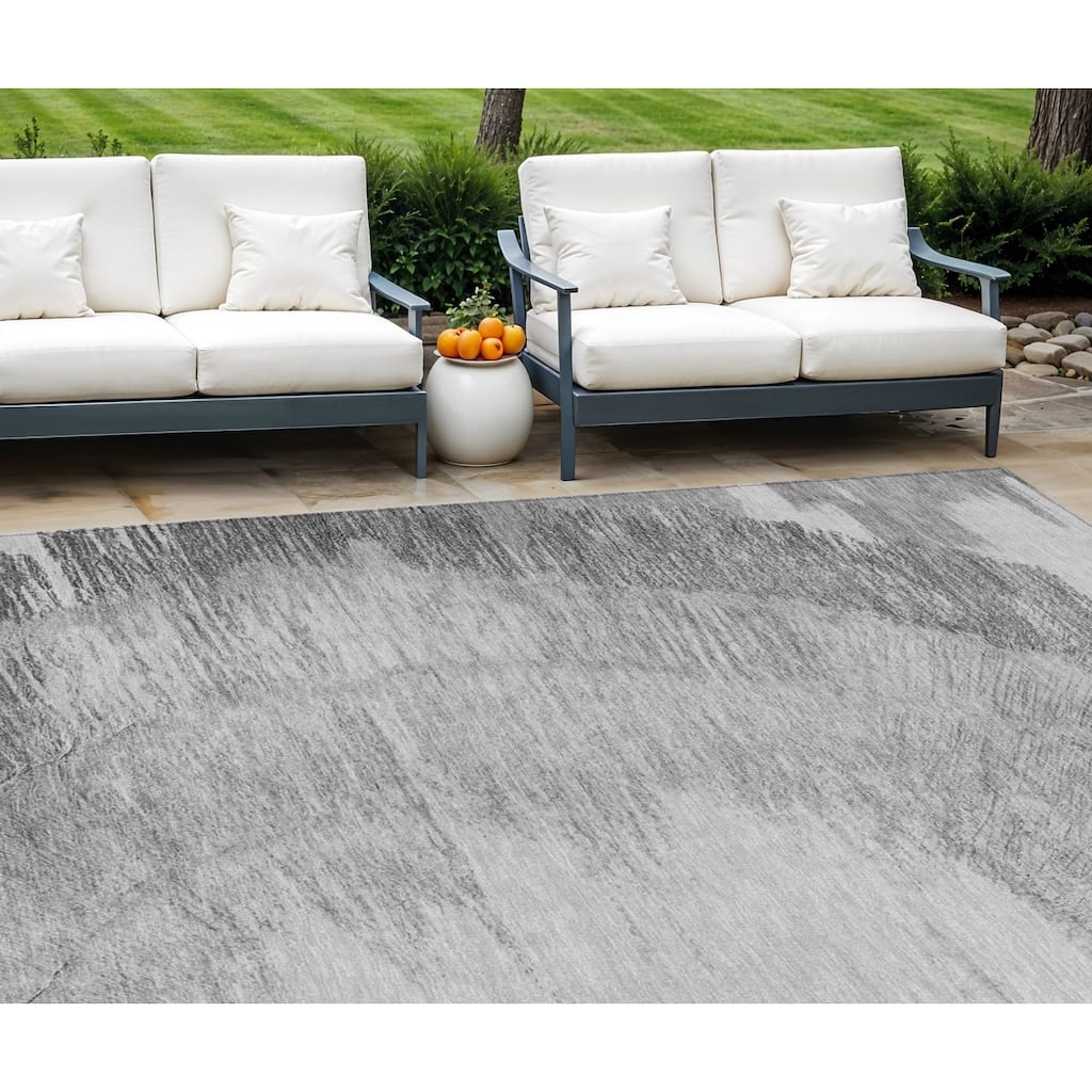 HomeRoots Abstract Transitional Rectangle Outdoor Rug