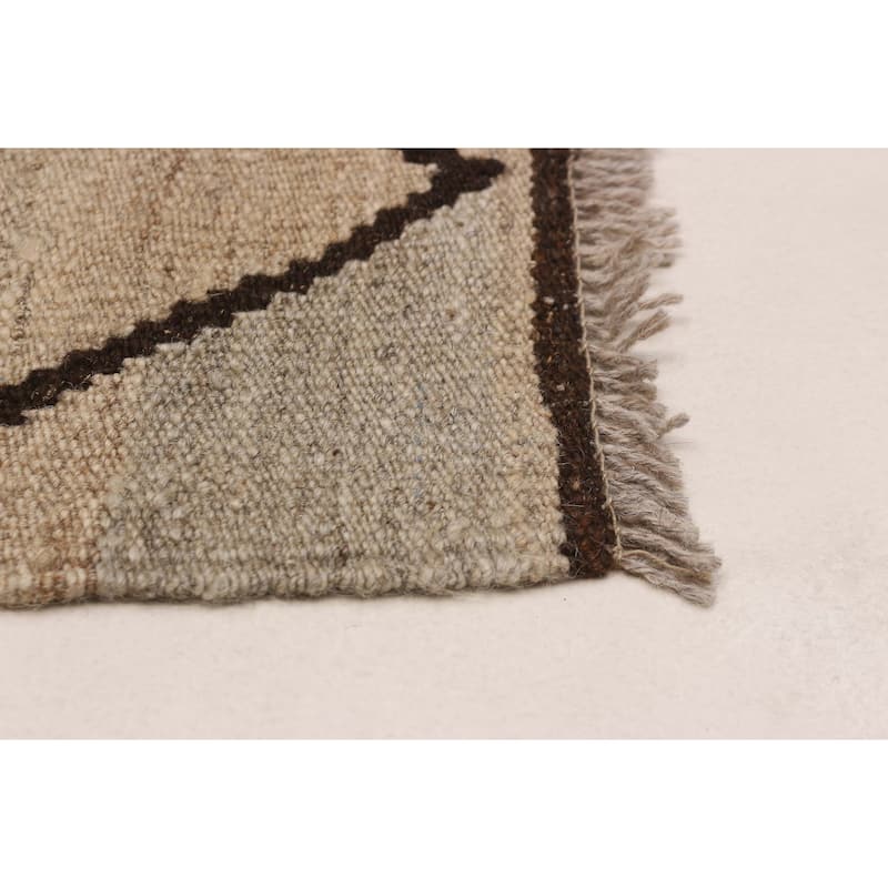 Sivas Beige Kilim 4'1" x 5'10" - 4'1 x 5'10