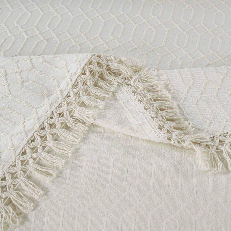 Blue Nile Mills Geometric Jacquard Cotton Blend 3-Piece Bedspread Set with Fringe