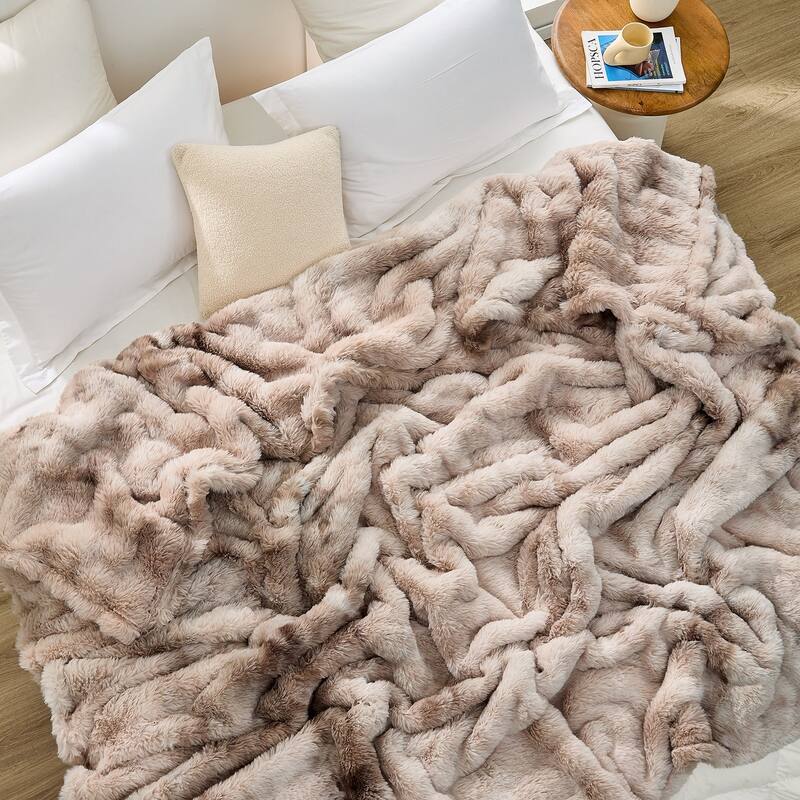 Snowball® Chunky Bunny - Coma Inducer® Blanket - Taupe Desert