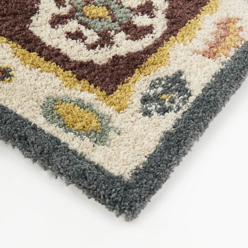 Bernal Traditional Area Rug