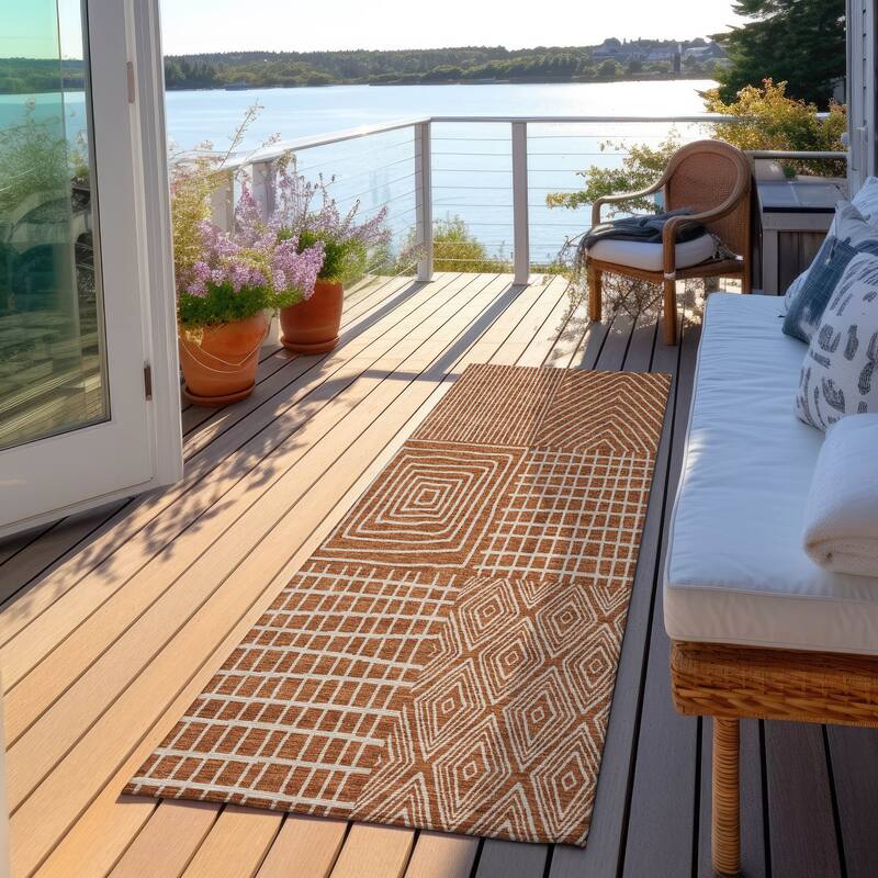 Machine Washable Indoor/ Outdoor Geo Patchwork Chantille Rug