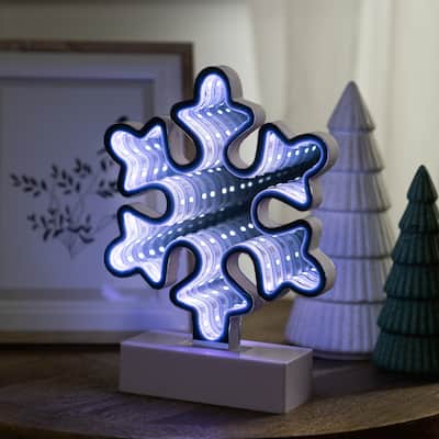 LED 3D Snowflake Christmas Tunnel Light - 7.75"
