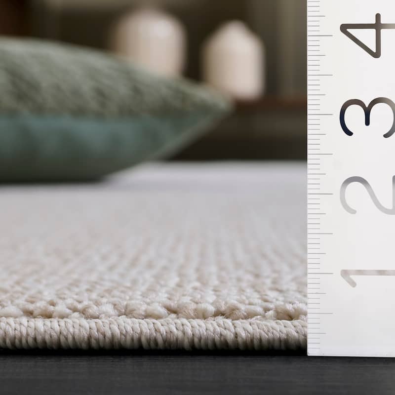 SAFAVIEH Highland Agetina Rug