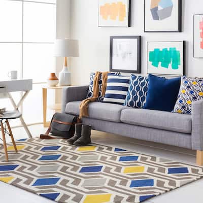 Hand-Tufted Pass Wool Rug - 8' x 11'