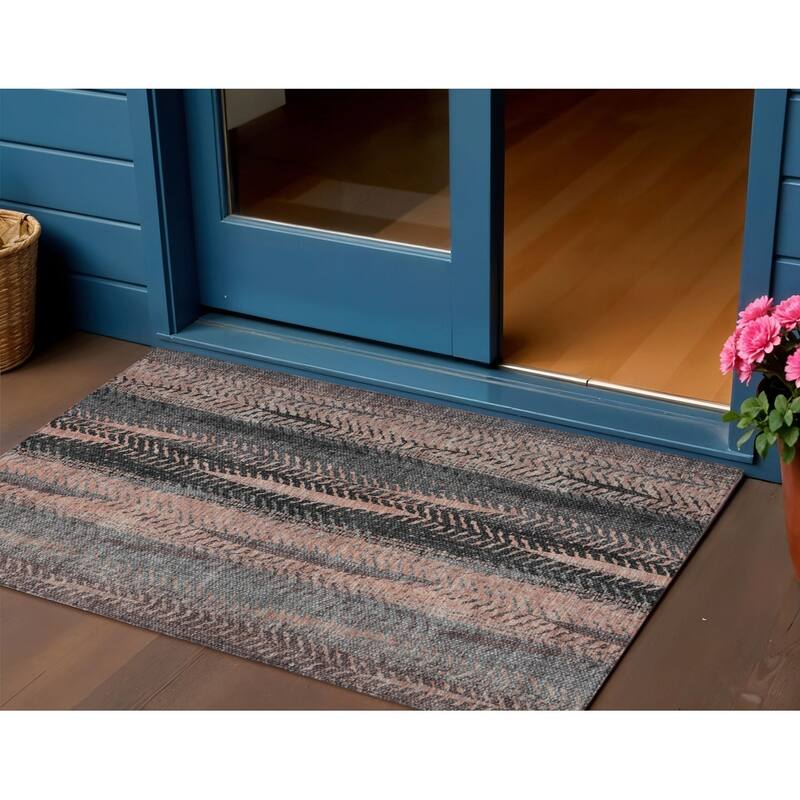 HomeRoots Botanical Leaves Transitional Rectangle Outdoor Rug - 3' x 5'
