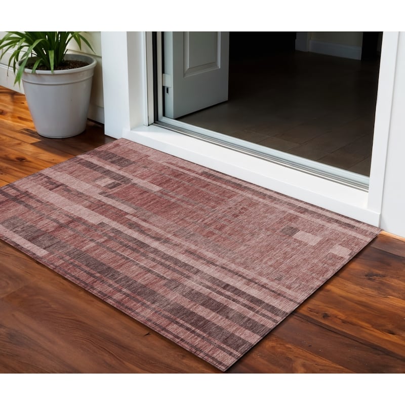 HomeRoots Striped Transitional Rectangle Outdoor Rug - 3' x 5'