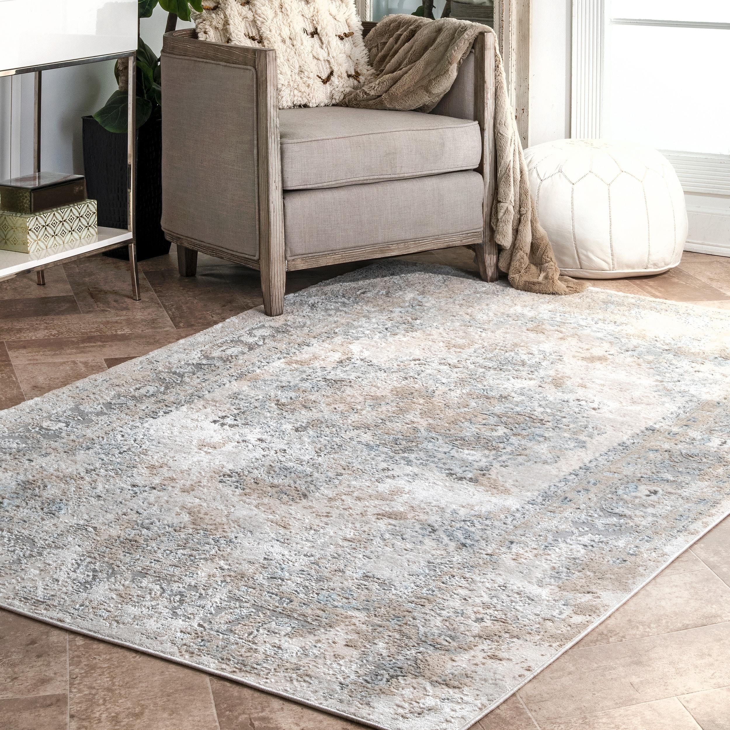 Shop Copper Grove Tuzla Diamond Goldtone Silvertone Distressed Medallion Area Rug Overstock 27564943