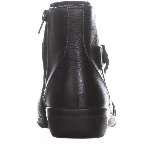 clarks cheyn work bootie