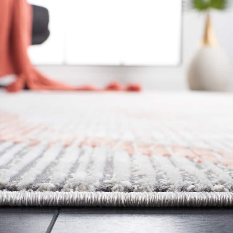 SAFAVIEH Invista Jaclyn Modern Abstract Rug
