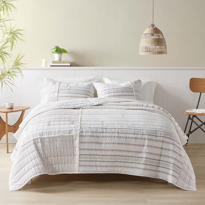 INK+IVY Salar Natural 3 Piece Printed Cotton Quilt Set with Trims - King - Cal King