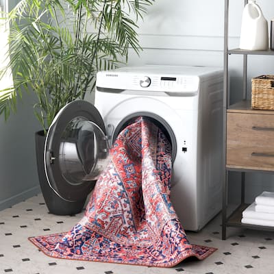 SAFAVIEH Tucson Fionnuala Machine Washable Slip Resistant Printed Rug