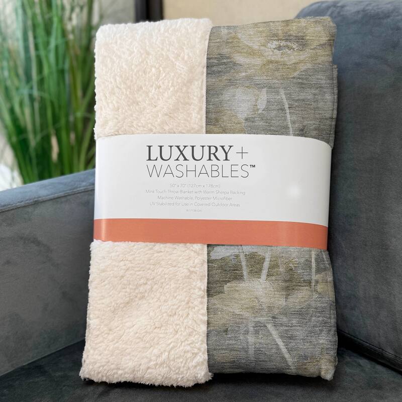 Premium Machine Washable Modern Floral Sherpa Throw Blanket