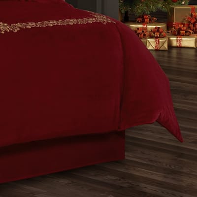 J. Queen New York Noelle Christmas Bedskirt