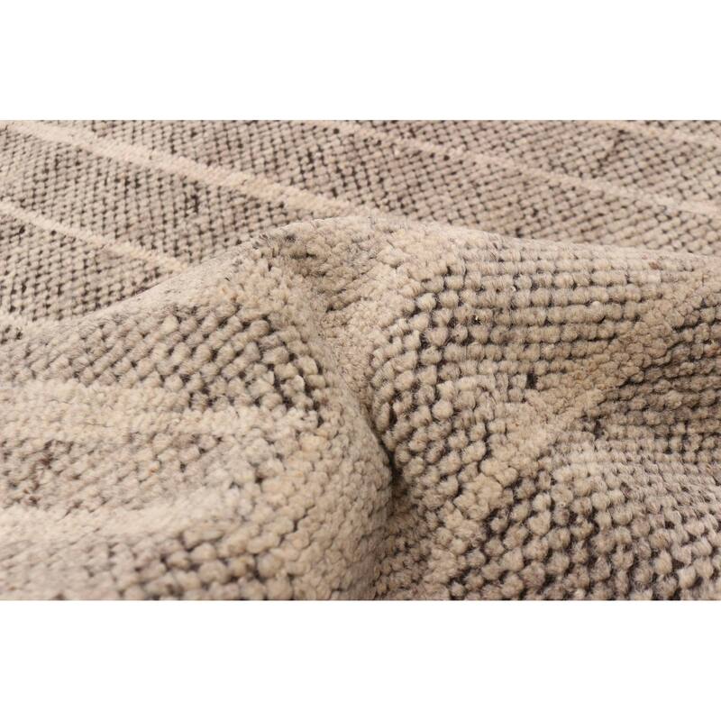 ECARPETGALLERY Hand-knotted Tangier Taupe Wool Rug - 5'2 x 7'11