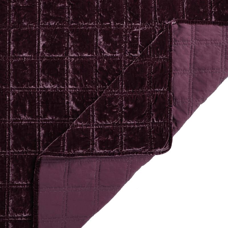 HiEnd Accents Stella Faux Silk Velvet Romantic Western Double Box Stitch Throw Blanket, 50"x60"