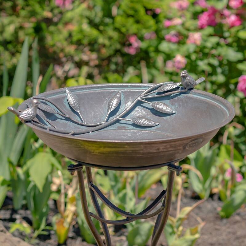 Two Birds Iron Birdbath
