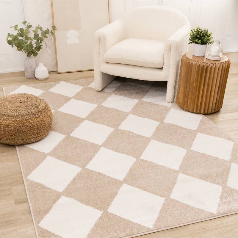 Covington Beige Cream Modern Diamonds Area Rug - 6'7'' x 9'6''