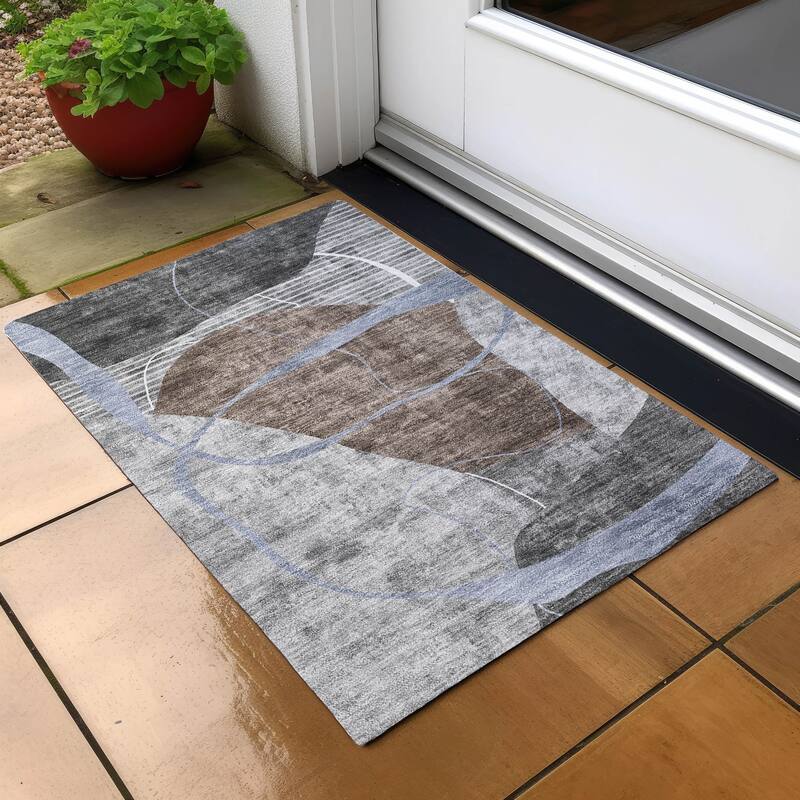Machine Washable Indoor/ Outdoor Chantille Contemporary Abstract Rug - Chocolate - 1'8" x 2'6"