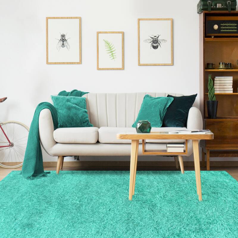 Superior Hand-tufted Plush Solid Shag Indoor Area Rug