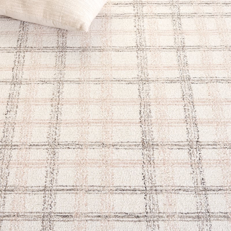 SAFAVIEH Handmade Ebony Sufiya Plaid Wool Rug