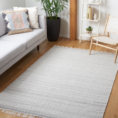 SAFAVIEH Striped Kilim Tzoulia Fringe Rug